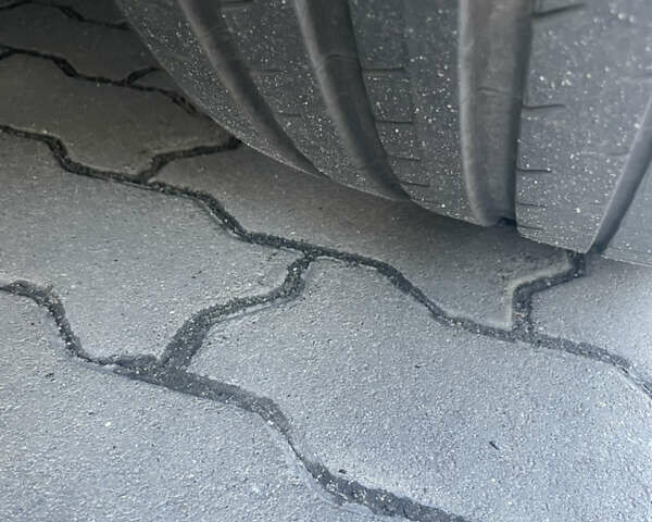Синій Ауді A8, об'ємом двигуна 6.3 л та пробігом 145 тис. км за 17800 $, фото 21 на Automoto.ua