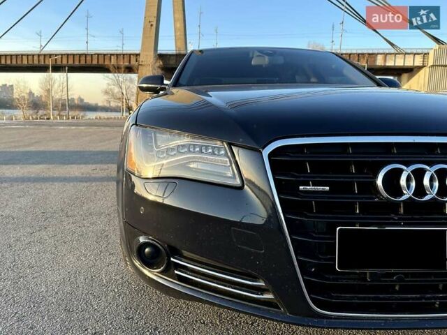 Синій Ауді A8, об'ємом двигуна 3 л та пробігом 218 тис. км за 14999 $, фото 9 на Automoto.ua