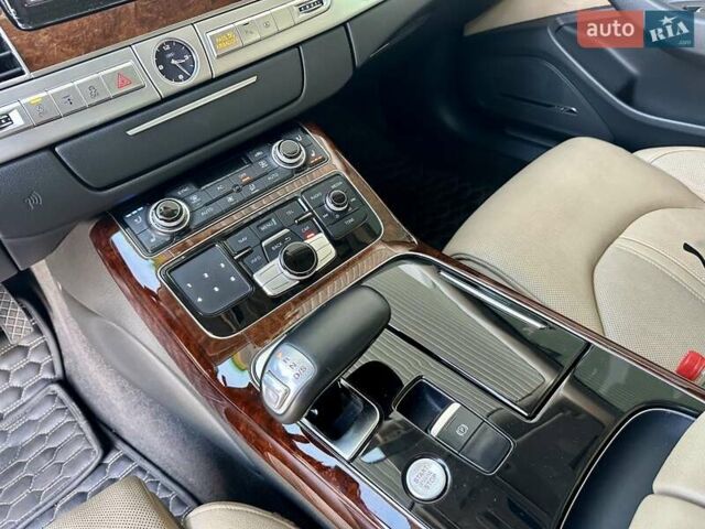 Синий Ауди А8, объемом двигателя 3 л и пробегом 230 тыс. км за 13777 $, фото 25 на Automoto.ua