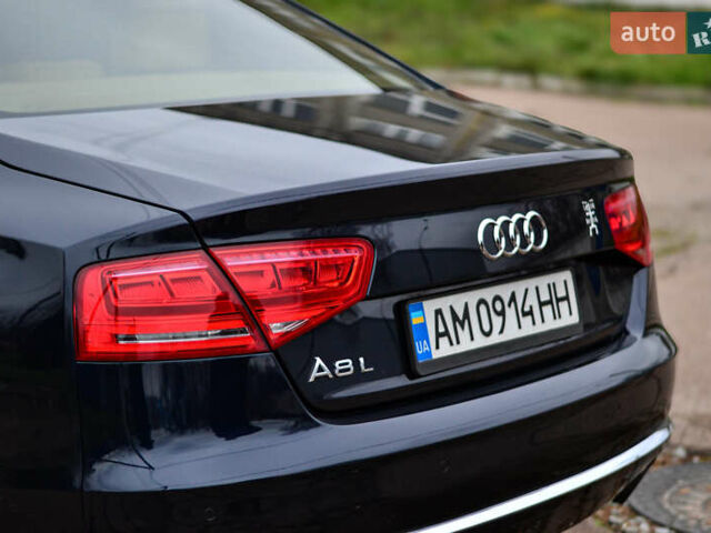 Синій Ауді A8, об'ємом двигуна 3 л та пробігом 240 тис. км за 20000 $, фото 5 на Automoto.ua