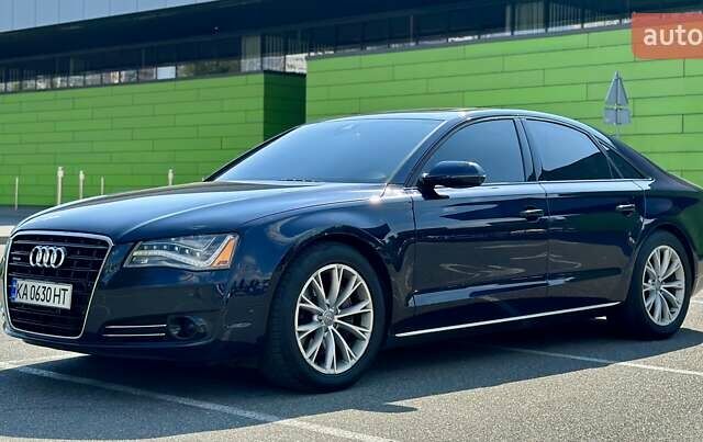 Синий Ауди А8, объемом двигателя 3 л и пробегом 230 тыс. км за 13777 $, фото 3 на Automoto.ua