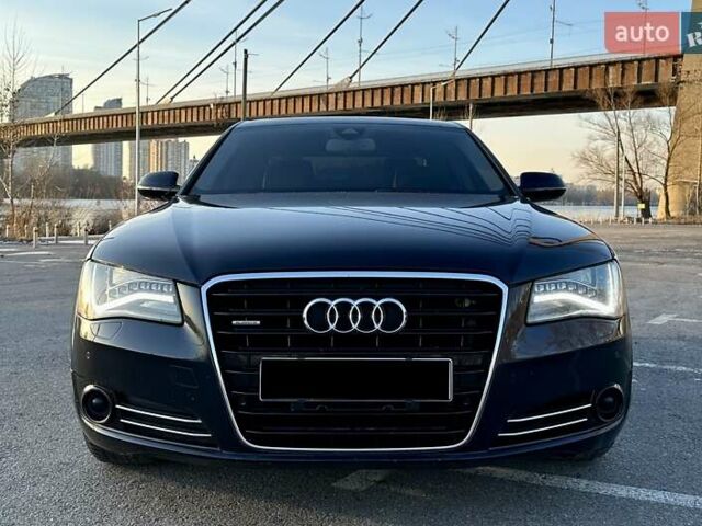 Синій Ауді A8, об'ємом двигуна 3 л та пробігом 218 тис. км за 14999 $, фото 2 на Automoto.ua