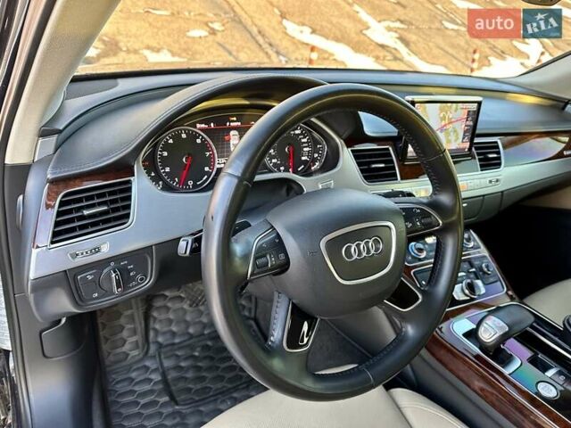 Синій Ауді A8, об'ємом двигуна 3 л та пробігом 218 тис. км за 14999 $, фото 17 на Automoto.ua