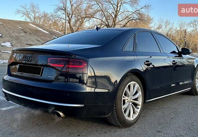 Синій Ауді A8, об'ємом двигуна 3 л та пробігом 218 тис. км за 14999 $, фото 5 на Automoto.ua