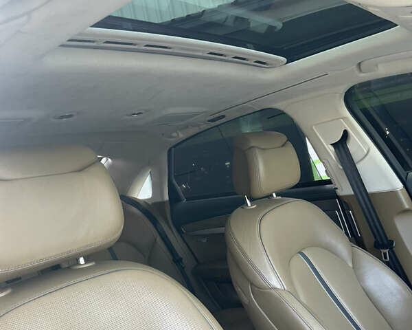 Синій Ауді A8, об'ємом двигуна 6.3 л та пробігом 146 тис. км за 17500 $, фото 17 на Automoto.ua