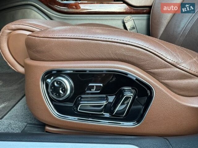 Синій Ауді A8, об'ємом двигуна 6.3 л та пробігом 124 тис. км за 15000 $, фото 31 на Automoto.ua