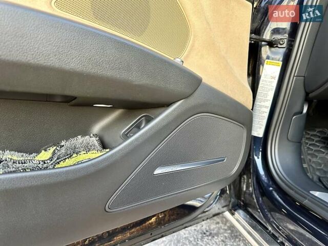 Синій Ауді A8, об'ємом двигуна 3 л та пробігом 218 тис. км за 14999 $, фото 14 на Automoto.ua