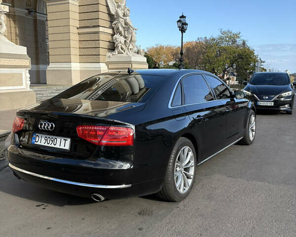 Синий Ауди А8, объемом двигателя 3 л и пробегом 215 тыс. км за 15500 $, фото 4 на Automoto.ua