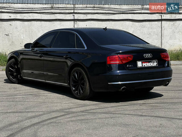 Синий Ауди А8, объемом двигателя 3 л и пробегом 267 тыс. км за 14700 $, фото 24 на Automoto.ua