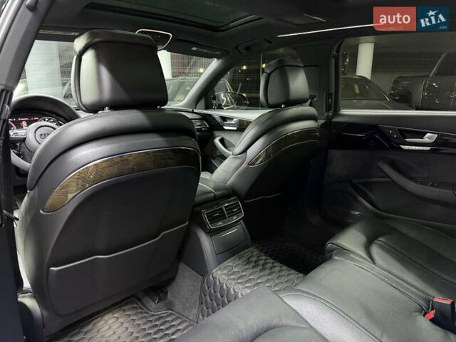 Синий Ауди А8, объемом двигателя 3 л и пробегом 217 тыс. км за 15900 $, фото 23 на Automoto.ua