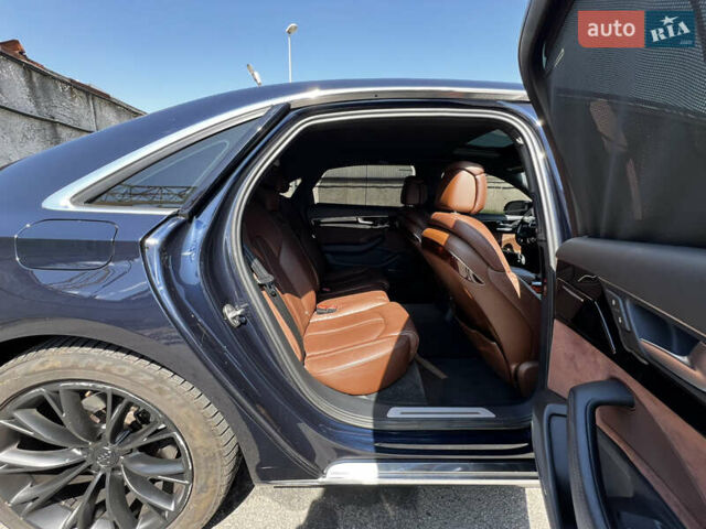 Синий Ауди А8, объемом двигателя 3 л и пробегом 267 тыс. км за 14700 $, фото 88 на Automoto.ua