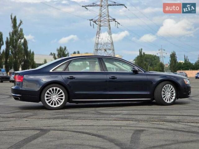 Ауди А8 2013 в Киеве на Automoto.ua Синий Ауди А8, объемом двигателя 3.99 л и пробегом 136 тыс. км за 24000 $, фото 9 на Automoto.ua