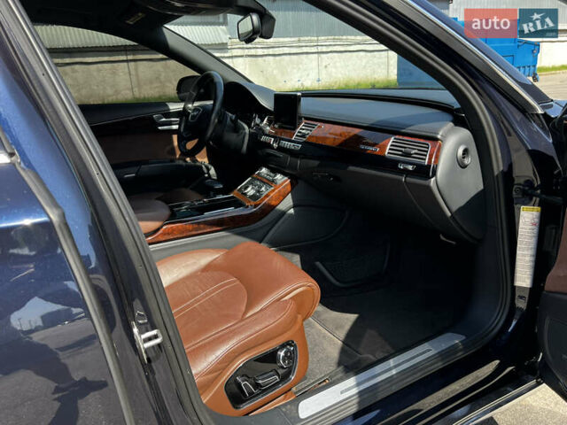 Синий Ауди А8, объемом двигателя 3 л и пробегом 267 тыс. км за 14700 $, фото 96 на Automoto.ua