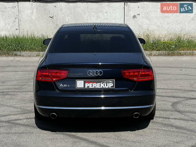 Синий Ауди А8, объемом двигателя 3 л и пробегом 267 тыс. км за 14700 $, фото 19 на Automoto.ua