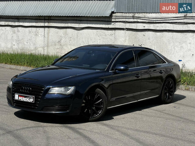 Синий Ауди А8, объемом двигателя 3 л и пробегом 267 тыс. км за 14700 $, фото 11 на Automoto.ua