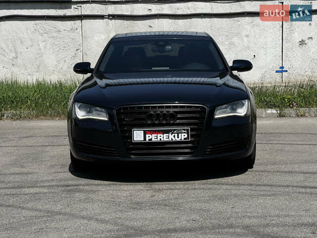 Синий Ауди А8, объемом двигателя 3 л и пробегом 267 тыс. км за 14700 $, фото 3 на Automoto.ua