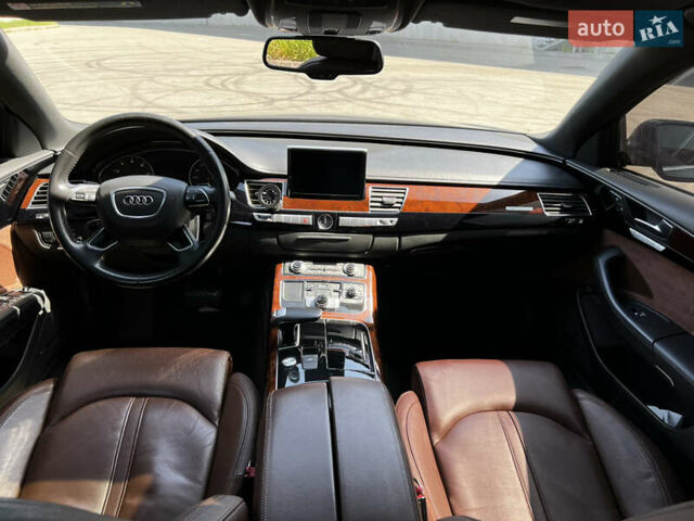 Синий Ауди А8, объемом двигателя 3 л и пробегом 267 тыс. км за 14700 $, фото 72 на Automoto.ua