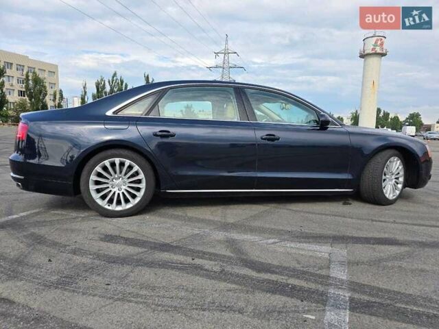 Ауди А8 2013 в Киеве на Automoto.ua Синий Ауди А8, объемом двигателя 3.99 л и пробегом 136 тыс. км за 24000 $, фото 12 на Automoto.ua