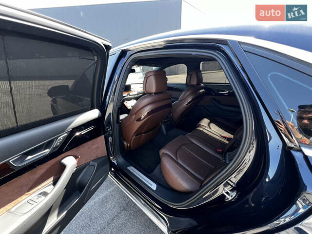 Синий Ауди А8, объемом двигателя 3 л и пробегом 267 тыс. км за 14700 $, фото 80 на Automoto.ua