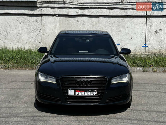 Синий Ауди А8, объемом двигателя 3 л и пробегом 267 тыс. км за 14700 $, фото 2 на Automoto.ua