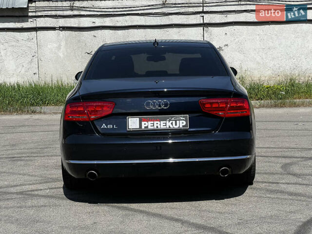 Синий Ауди А8, объемом двигателя 3 л и пробегом 267 тыс. км за 14700 $, фото 18 на Automoto.ua