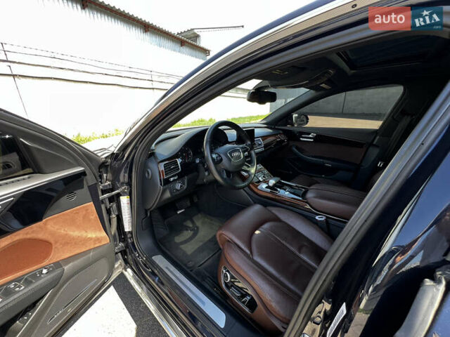 Синий Ауди А8, объемом двигателя 3 л и пробегом 267 тыс. км за 14700 $, фото 61 на Automoto.ua