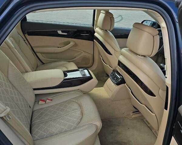 Ауди А8 2013 в Киеве на Automoto.ua Синий Ауди А8, объемом двигателя 3.99 л и пробегом 136 тыс. км за 24000 $, фото 35 на Automoto.ua