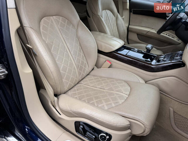 Синій Ауді A8, об'ємом двигуна 3.99 л та пробігом 136 тис. км за 16300 $, фото 24 на Automoto.ua