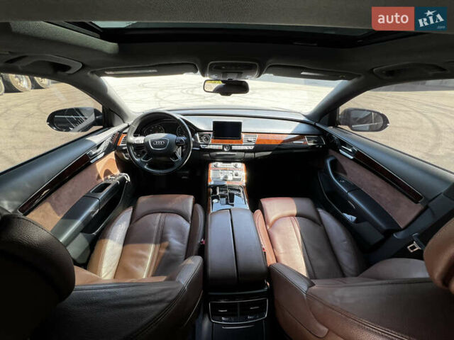 Синий Ауди А8, объемом двигателя 3 л и пробегом 267 тыс. км за 14700 $, фото 69 на Automoto.ua