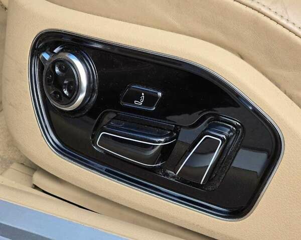 Ауди А8 2013 в Киеве на Automoto.ua Синий Ауди А8, объемом двигателя 3.99 л и пробегом 136 тыс. км за 24000 $, фото 26 на Automoto.ua