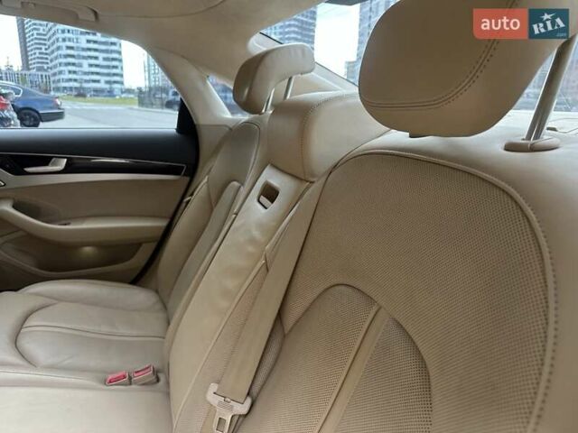 Синій Ауді A8, об'ємом двигуна 3 л та пробігом 248 тис. км за 18450 $, фото 76 на Automoto.ua