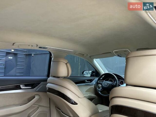 Синій Ауді A8, об'ємом двигуна 3 л та пробігом 248 тис. км за 18450 $, фото 48 на Automoto.ua