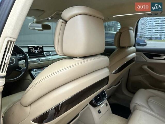 Синій Ауді A8, об'ємом двигуна 3 л та пробігом 248 тис. км за 18450 $, фото 75 на Automoto.ua