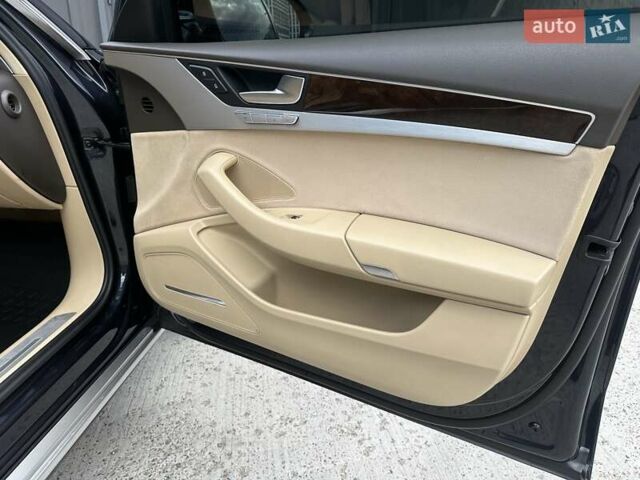 Синій Ауді A8, об'ємом двигуна 3 л та пробігом 248 тис. км за 18450 $, фото 38 на Automoto.ua