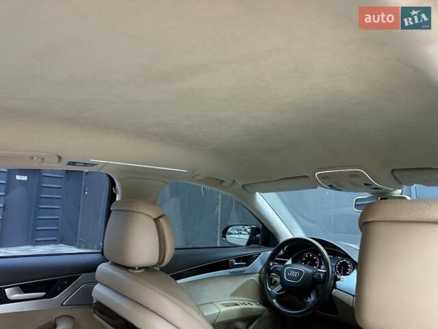 Синій Ауді A8, об'ємом двигуна 3 л та пробігом 248 тис. км за 18450 $, фото 45 на Automoto.ua