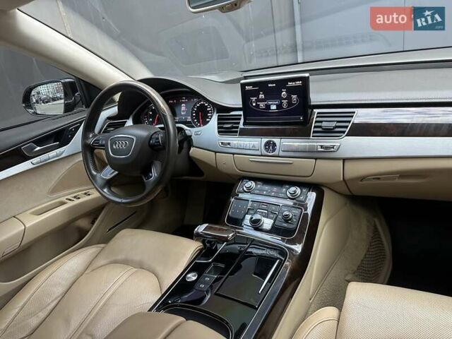 Синій Ауді A8, об'ємом двигуна 3 л та пробігом 248 тис. км за 18450 $, фото 50 на Automoto.ua