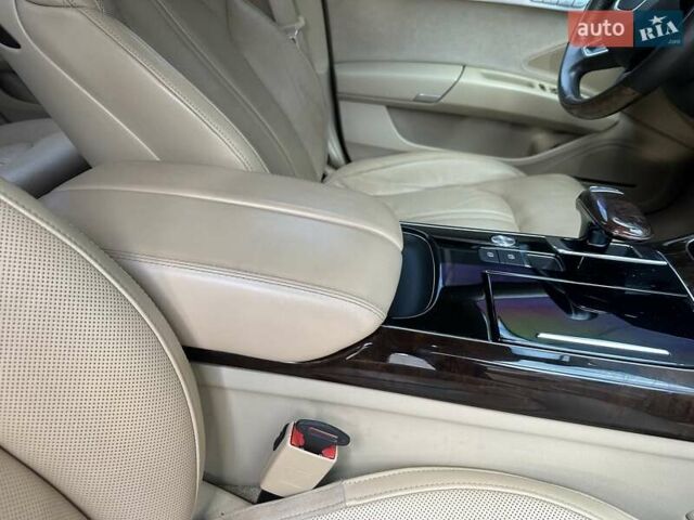 Синій Ауді A8, об'ємом двигуна 3 л та пробігом 248 тис. км за 18450 $, фото 36 на Automoto.ua