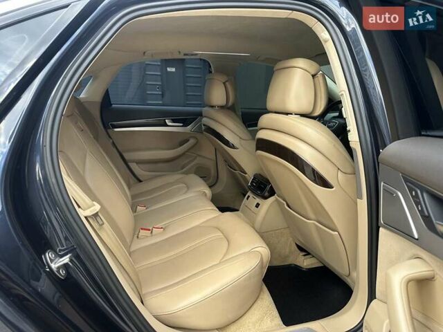 Синій Ауді A8, об'ємом двигуна 3 л та пробігом 248 тис. км за 18450 $, фото 43 на Automoto.ua