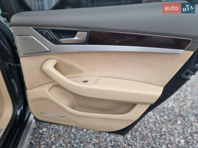 Синий Ауди А8, объемом двигателя 3 л и пробегом 249 тыс. км за 25500 $, фото 72 на Automoto.ua
