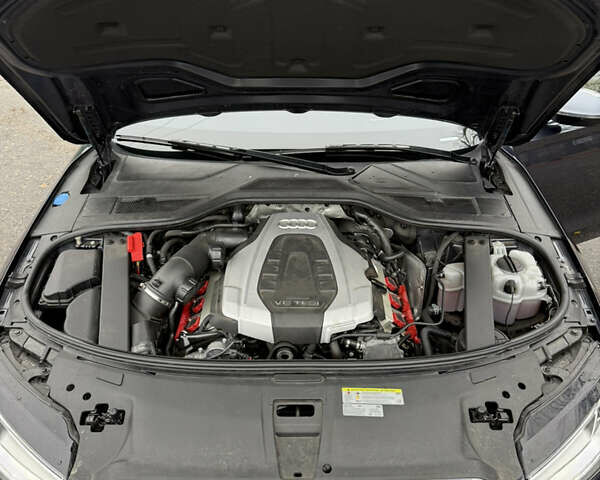 Синий Ауди А8, объемом двигателя 3 л и пробегом 162 тыс. км за 19500 $, фото 25 на Automoto.ua