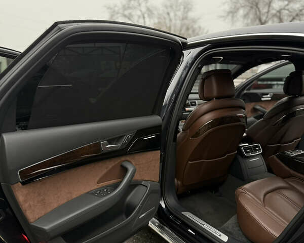 Синий Ауди А8, объемом двигателя 3 л и пробегом 162 тыс. км за 19500 $, фото 8 на Automoto.ua