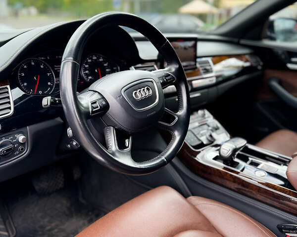 Синий Ауди А8, объемом двигателя 3 л и пробегом 55 тыс. км за 31400 $, фото 9 на Automoto.ua