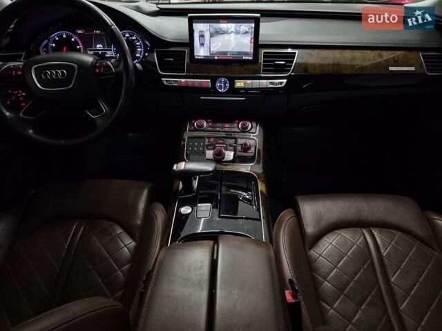 Синий Ауди А8, объемом двигателя 4 л и пробегом 239 тыс. км за 23499 $, фото 18 на Automoto.ua