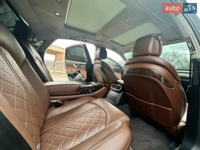 Синий Ауди А8, объемом двигателя 4 л и пробегом 240 тыс. км за 22900 $, фото 37 на Automoto.ua