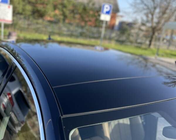 Синий Ауди А8, объемом двигателя 3 л и пробегом 90 тыс. км за 55000 $, фото 2 на Automoto.ua
