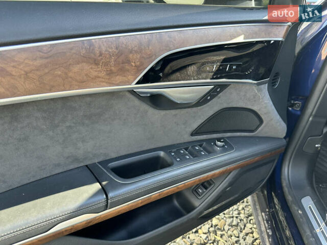 Синий Ауди А8, объемом двигателя 3 л и пробегом 46 тыс. км за 39700 $, фото 16 на Automoto.ua