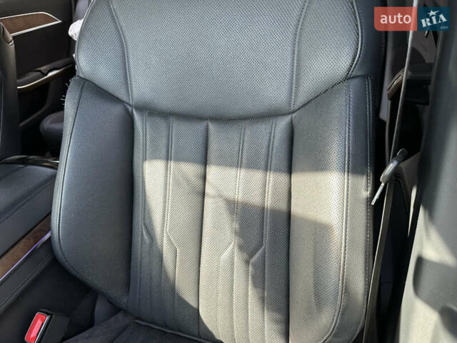 Синий Ауди А8, объемом двигателя 3 л и пробегом 46 тыс. км за 39700 $, фото 13 на Automoto.ua