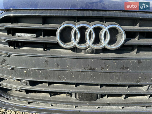 Синий Ауди А8, объемом двигателя 3 л и пробегом 46 тыс. км за 39700 $, фото 33 на Automoto.ua