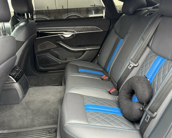 Синій Ауді A8, об'ємом двигуна 2.97 л та пробігом 90 тис. км за 61500 $, фото 35 на Automoto.ua