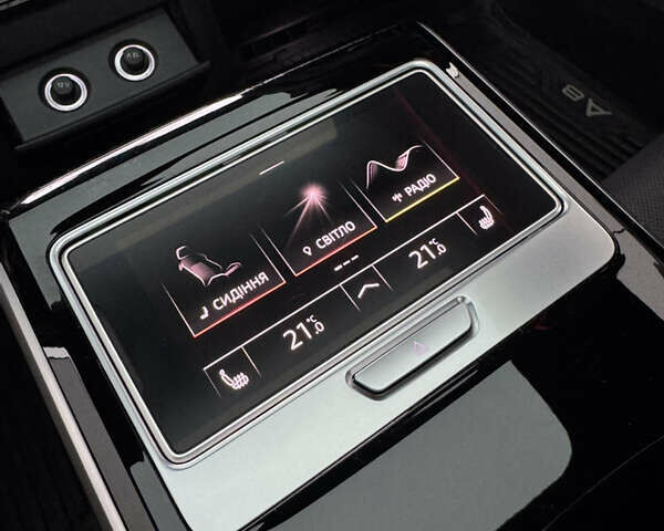 Синий Ауди А8, объемом двигателя 3 л и пробегом 59 тыс. км за 50500 $, фото 11 на Automoto.ua